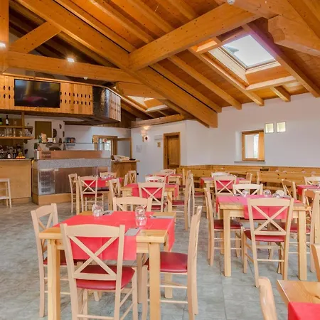 San Carlo, Tra Bormio E Livigno Hotel 3*