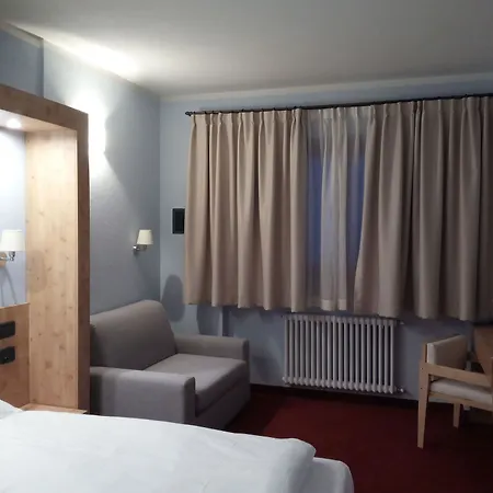 San Carlo, Tra Bormio E Livigno
