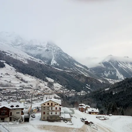 San Carlo, Tra Bormio E Livigno Isolaccia