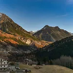 Hotell San Carlo, Tra Bormio E Livigno 3*