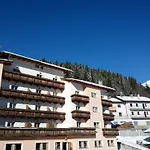 Hotell San Carlo, Tra Bormio E Livigno Isolaccia
