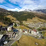 San Carlo, Tra Bormio E Livigno Isolaccia