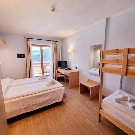 Hotel San Carlo, Tra Bormio E Livigno Isolaccia