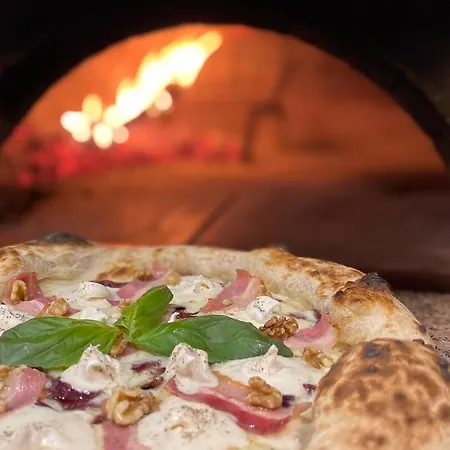 ホテル San Carlo, Tra Bormio E Livigno