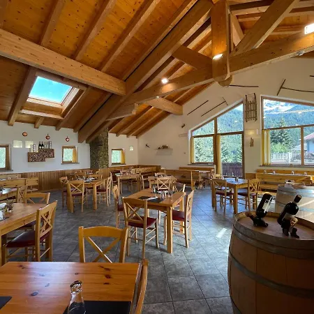 San Carlo, Tra Bormio E Livigno ホテル イゾラッチャ